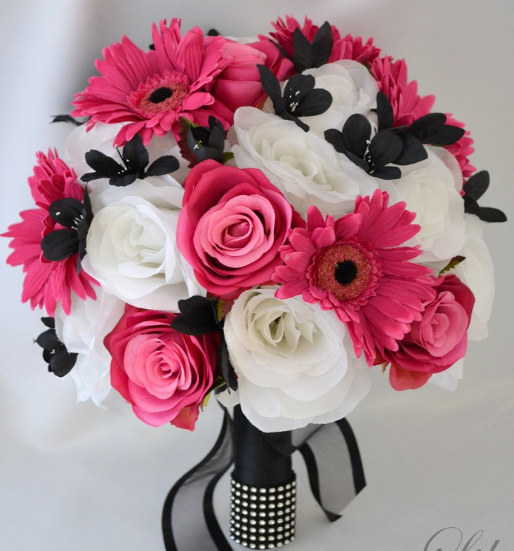 Fuchsia & Black Wedding bouquet